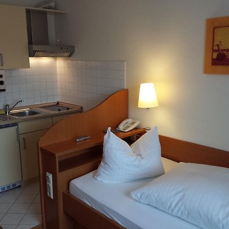 Hotel Am Exerzierplatz MHG Exteriör bild