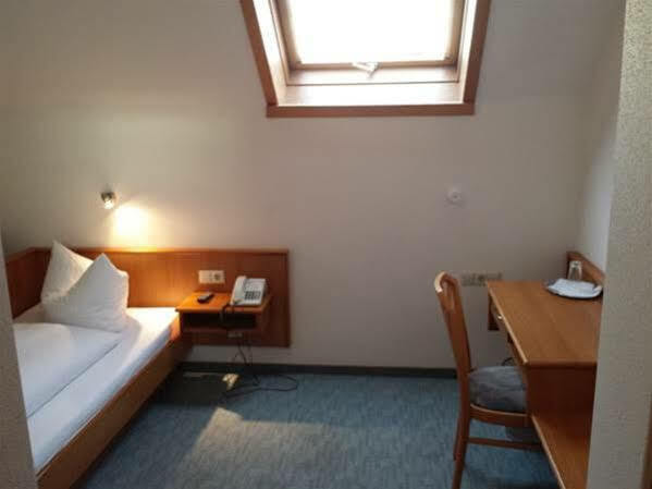 Hotel Am Exerzierplatz MHG Exteriör bild